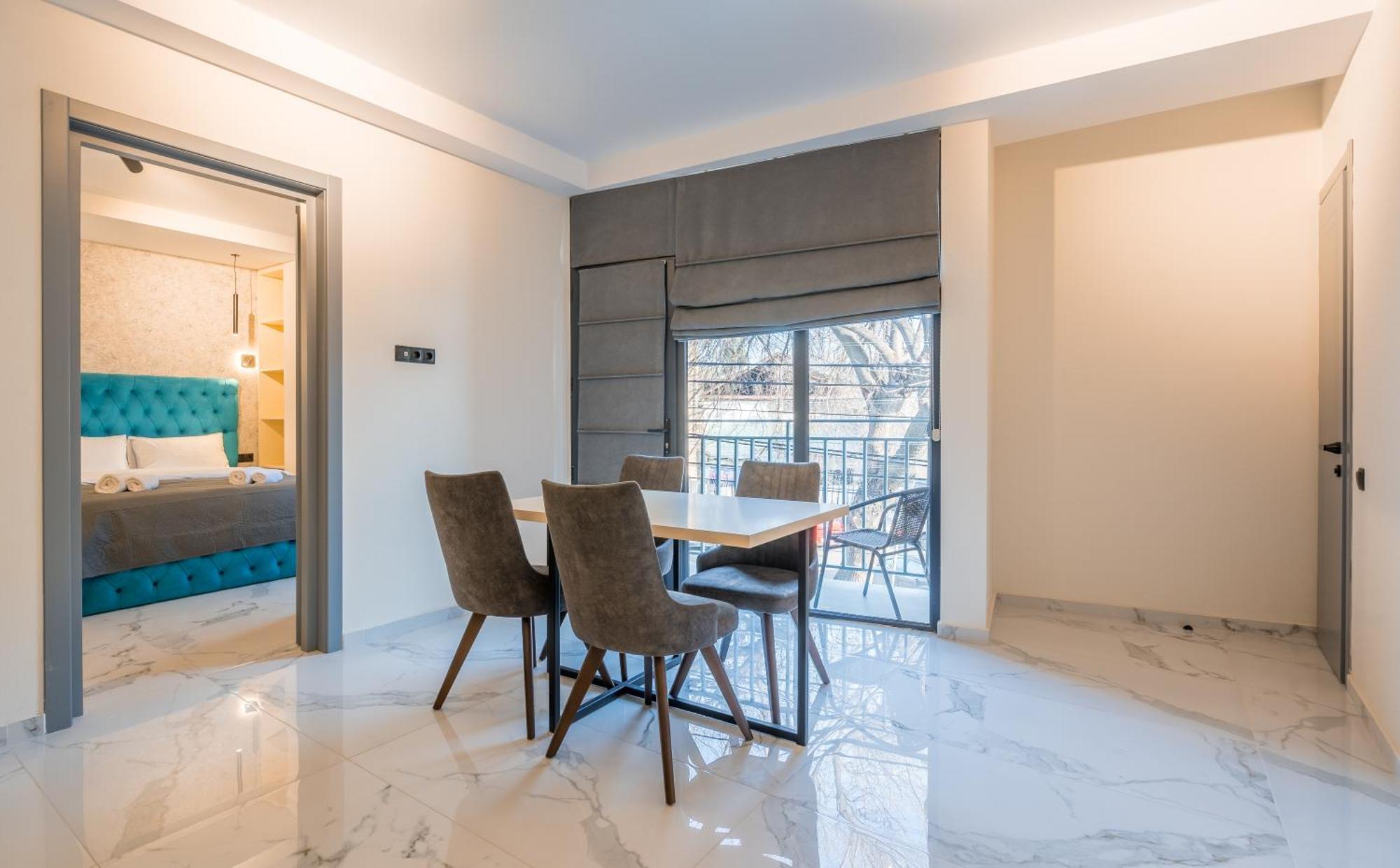 Luxury X By Umbrella Aparthotel Tbilisi Luaran gambar
